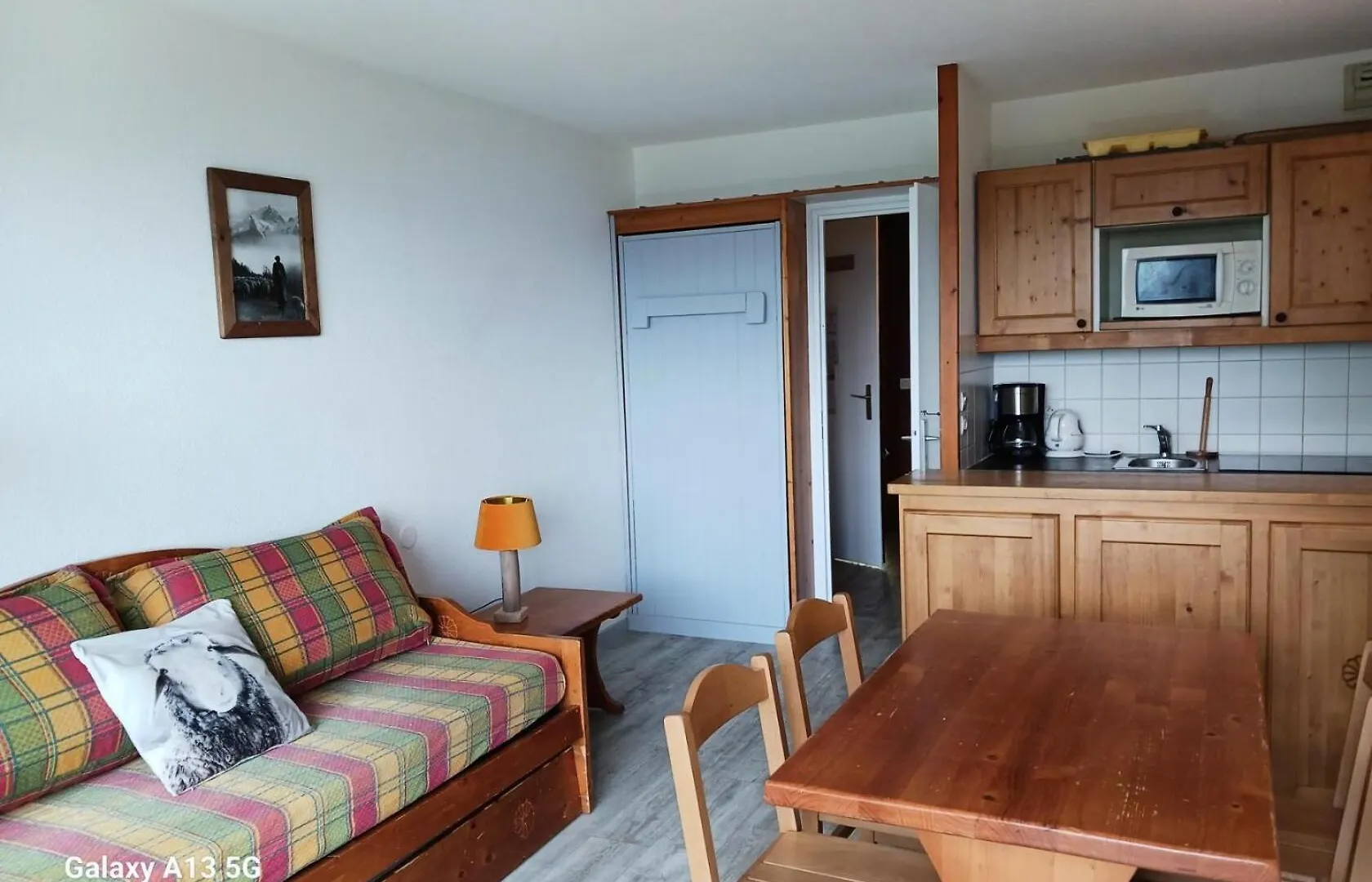 Residence Ruitor Arc 1800 - Appartement 2 Pieces 5 Personnes Avec Une Belle Vue Sur La Vallee, Proche Du Telecabine Dans Le Village De Charmettoger A Arc 18 Mae-1729 Les Arcs  Apartment
