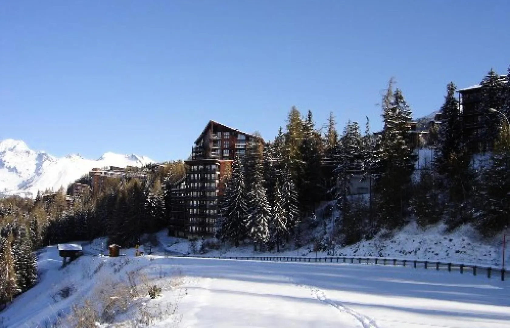 Residence Ruitor Arc 1800 - Appartement 2 Pieces 5 Personnes Avec Une Belle Vue Sur La Vallee, Proche Du Telecabine Dans Le Village De Charmettoger A Arc 18 Mae-1729 Les Arcs  France