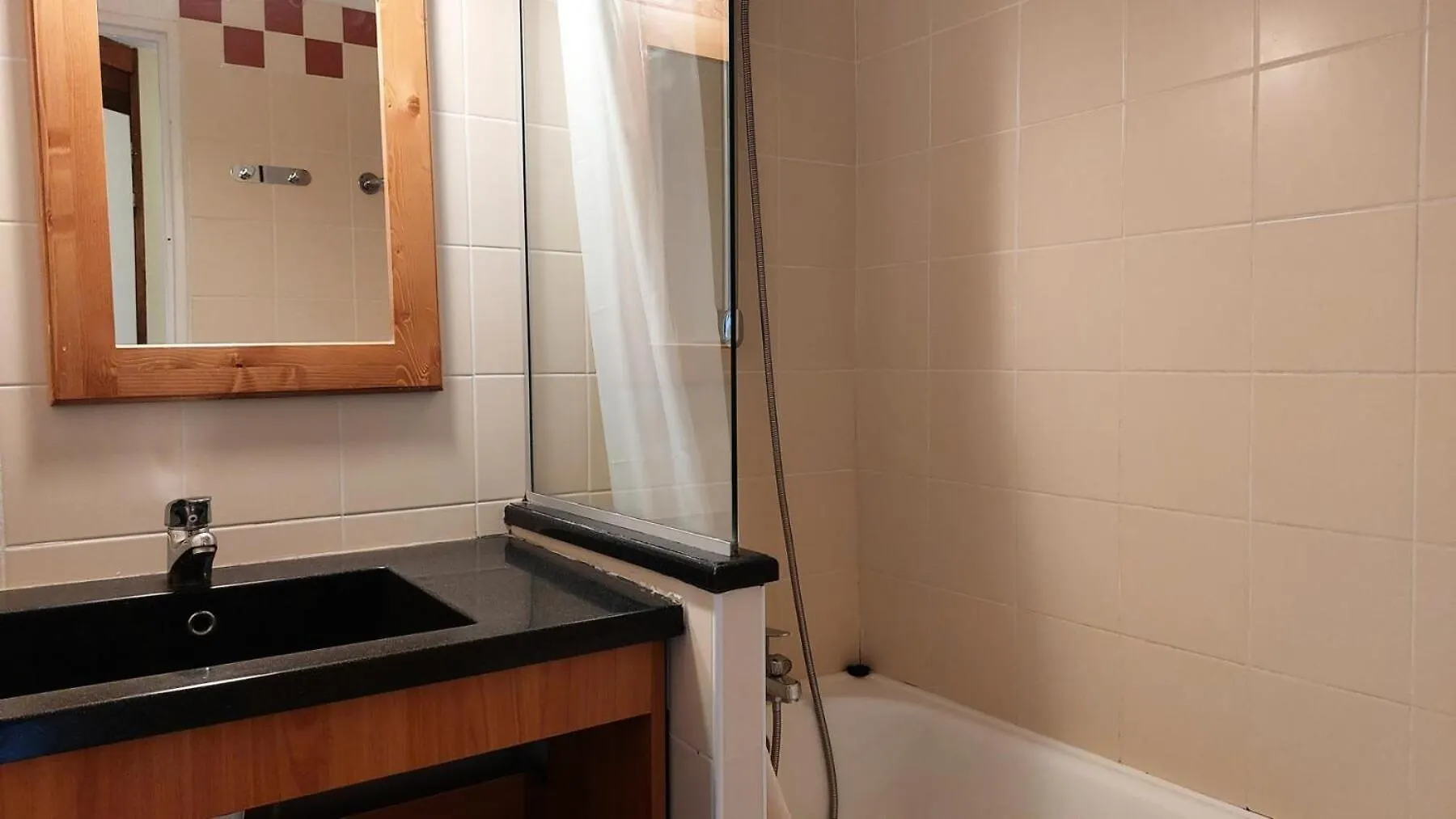 Residence Ruitor Arc 1800 - Appartement 2 Pieces 5 Personnes Avec Une Belle Vue Sur La Vallee, Proche Du Telecabine Dans Le Village De Charmettoger A Arc 18 Mae-1729 Les Arcs  Apartmán